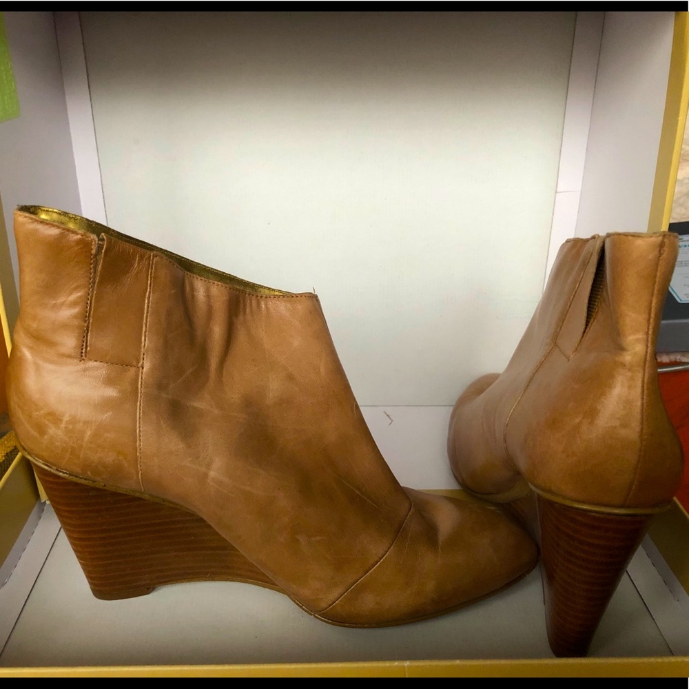 Nine West Wedge Booties sz 6.5